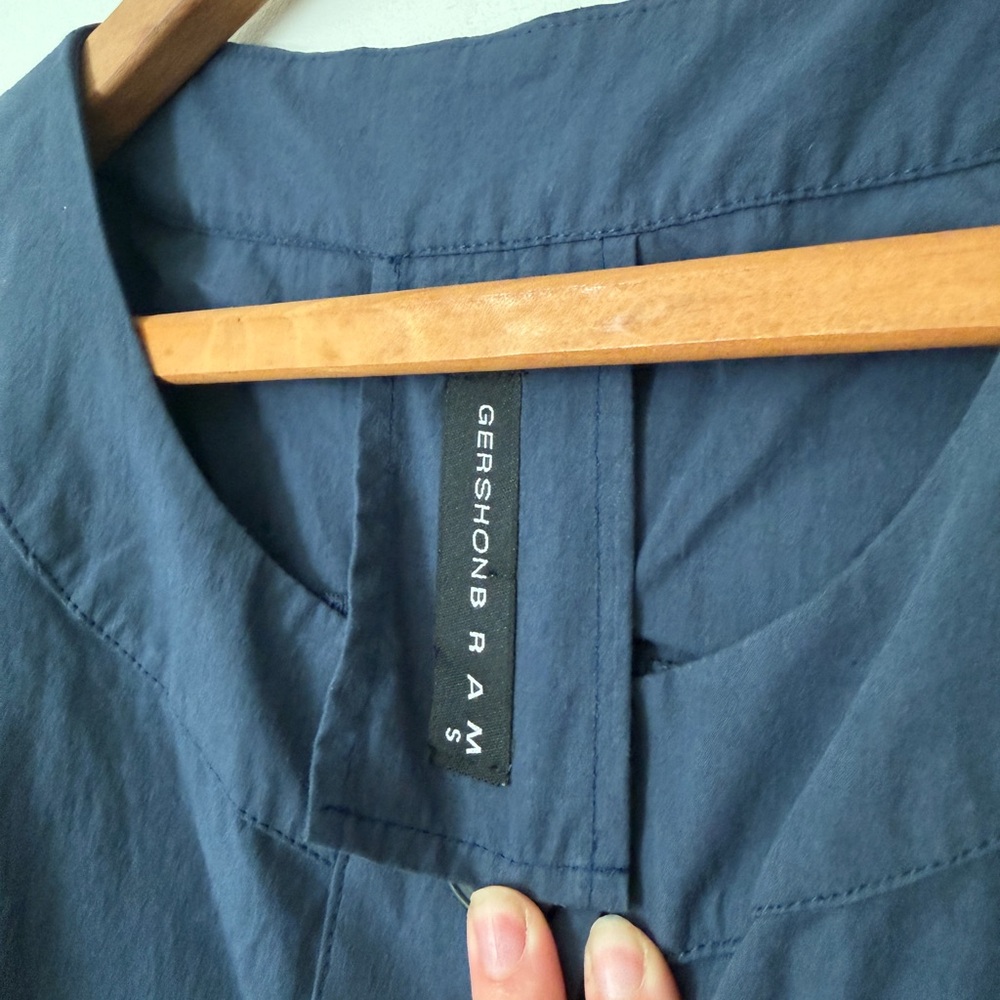Gershonb R A M Lightweight Navy Short-Sleeve Jacket - Picture 3 of 4